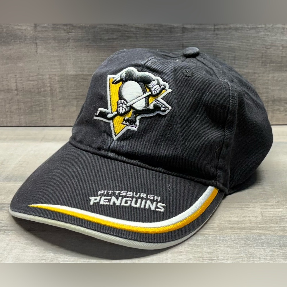 Pittsburgh Penguins NHL StrapBack Hat